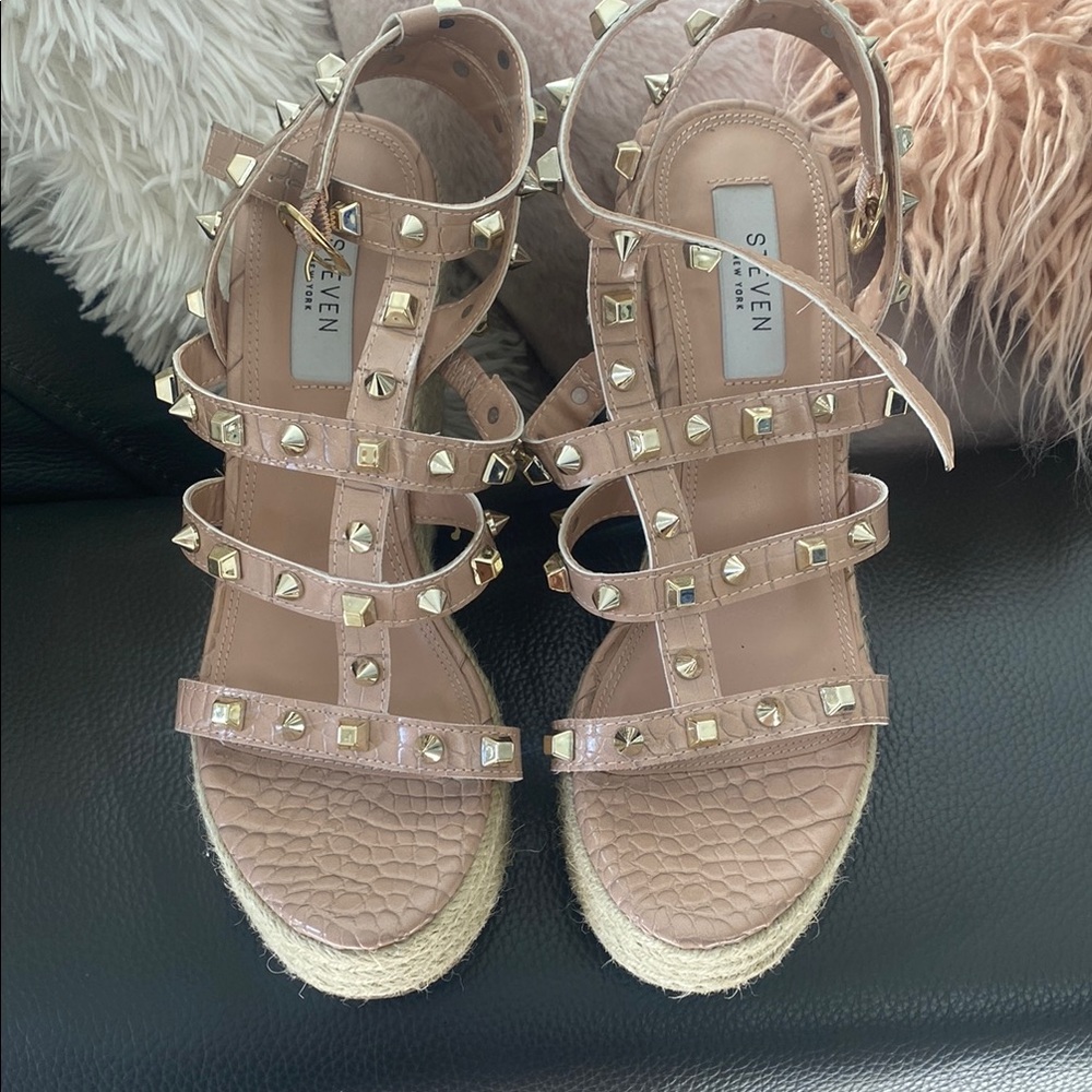 Steven By Steve Madden Tan Wedge Sandals with Studded Straps